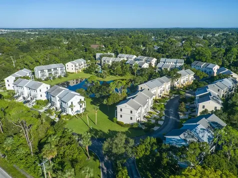 1680 42nd Square Vero Beach FL 32960