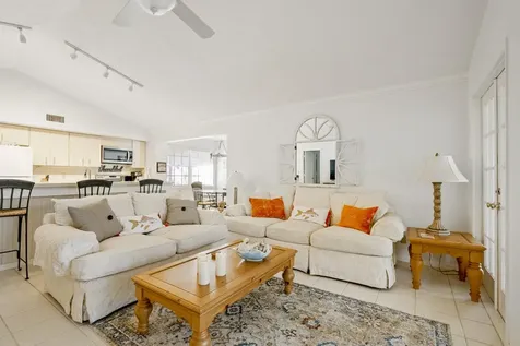 1295 Winding Oaks Circle Vero Beach FL 32963