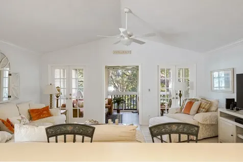1295 Winding Oaks Circle Vero Beach FL 32963