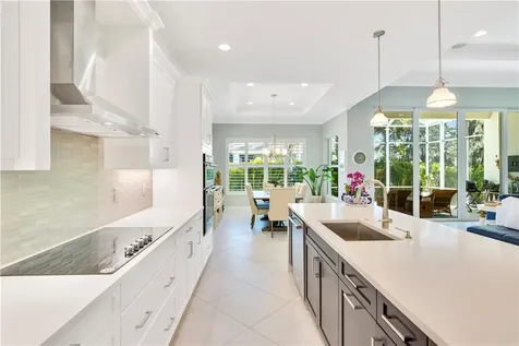 9215 Orchid Cove Circle Vero Beach FL 32963