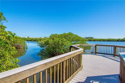 9215 Orchid Cove Circle Vero Beach FL 32963
