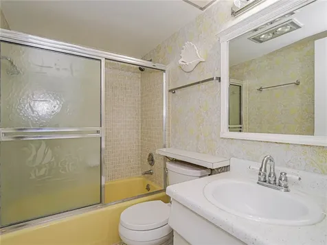 37 Yacht Club Drive North Palm Beach FL 33408