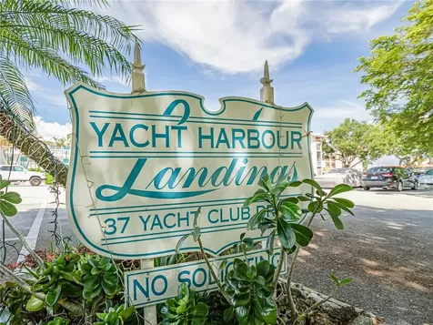 37 Yacht Club Drive North Palm Beach FL 33408