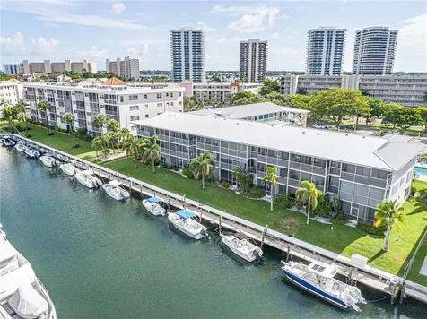 37 Yacht Club Drive North Palm Beach FL 33408