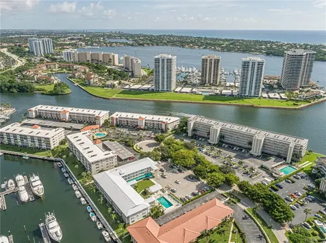 37 Yacht Club Drive North Palm Beach FL 33408