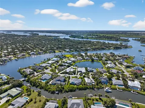4 Cache Cay Drive Vero Beach FL 32963