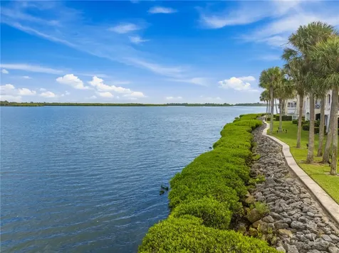 5380 E Harbor Village Drive Vero Beach FL 32967