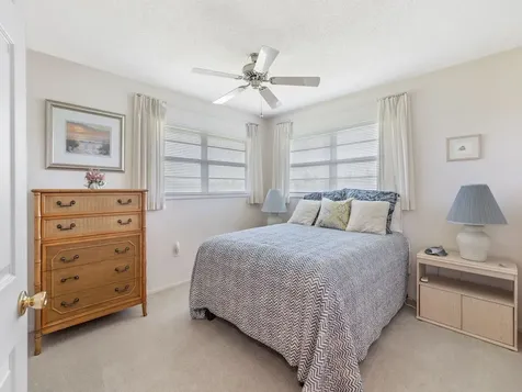 2800 Indian River Boulevard Vero Beach FL 32960