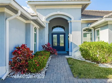 395 Sapphire Way SW Vero Beach FL 32968
