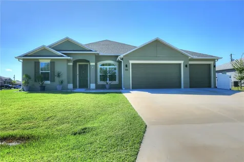508 Ganley Street SW Palm Bay FL 32908