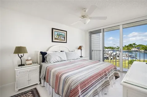 2140 Spyglass Lane Vero Beach FL 32963