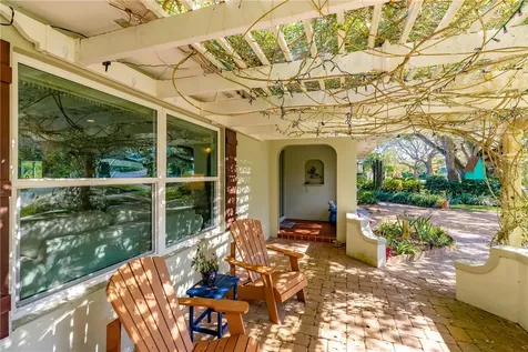935 Tulip Lane Vero Beach FL 32963