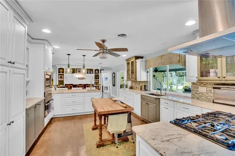 935 Tulip Lane Vero Beach FL 32963
