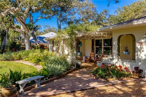 935 Tulip Lane Vero Beach FL 32963