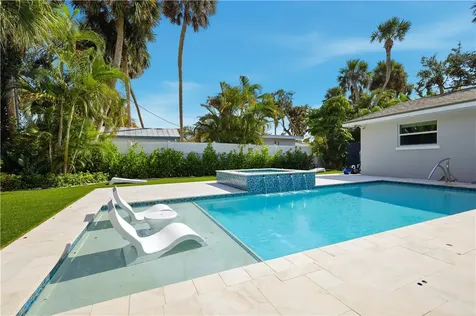 635 Gardenia Lane Vero Beach FL 32963