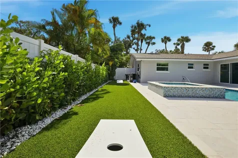 635 Gardenia Lane Vero Beach FL 32963