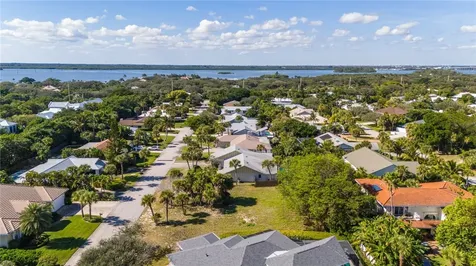 1370 White Heron Lane Vero Beach FL 32963