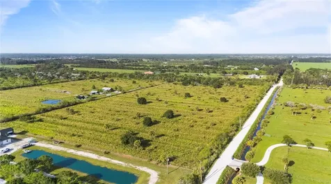21ST SW 58 Avenue Vero Beach FL 32968