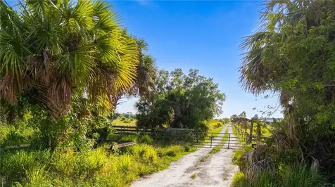 21ST SW 58 Avenue Vero Beach FL 32968