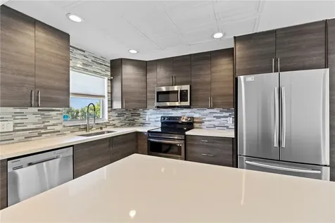 809 W Oakland Park Boulevard Fort Lauderdale FL 33311