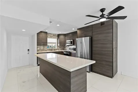 809 W Oakland Park Boulevard Fort Lauderdale FL 33311
