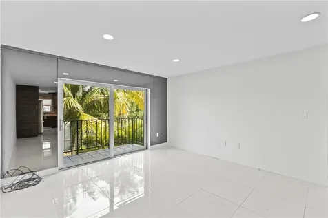 809 W Oakland Park Boulevard Fort Lauderdale FL 33311