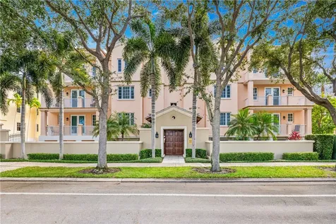 11 Royal Palm Point Vero Beach FL 32960