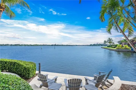 11 Royal Palm Point Vero Beach FL 32960