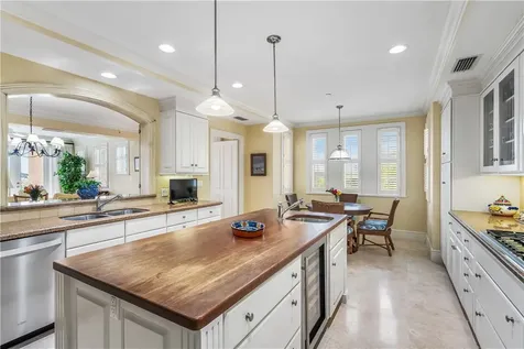 11 Royal Palm Point Vero Beach FL 32960