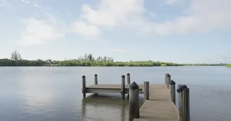 2545 Riverview Court Vero Beach FL 32963