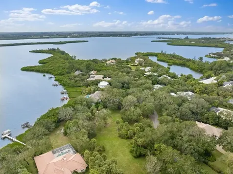 2545 Riverview Court Vero Beach FL 32963