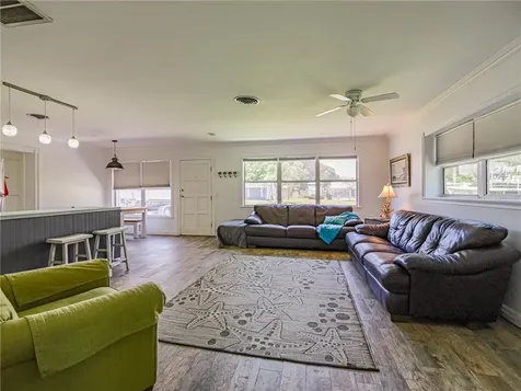 1450 5th Avenue Vero Beach FL 32960
