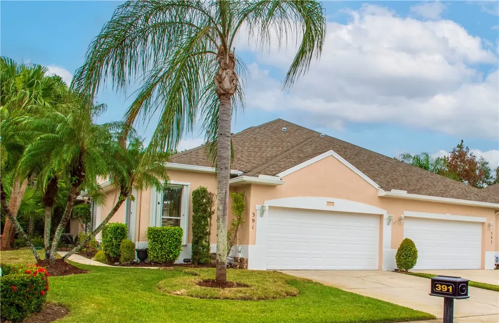 391 W Tangerine Square SW Vero Beach FL 32968