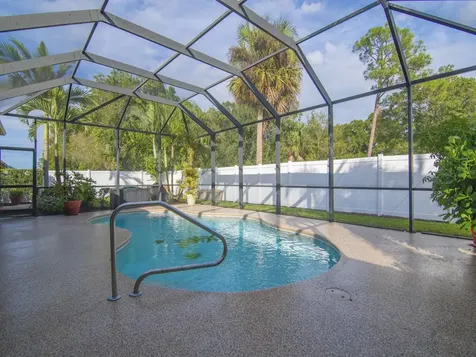 4599 Ashley Lake Circle Vero Beach FL 32967