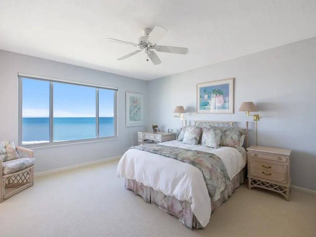 8840 S Sea Oaks Way Vero Beach FL 32963