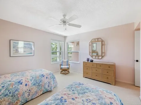 8840 S Sea Oaks Way Vero Beach FL 32963