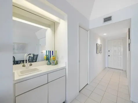 8840 S Sea Oaks Way Vero Beach FL 32963