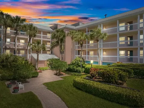 8840 S Sea Oaks Way Vero Beach FL 32963