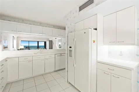 8840 S Sea Oaks Way Vero Beach FL 32963