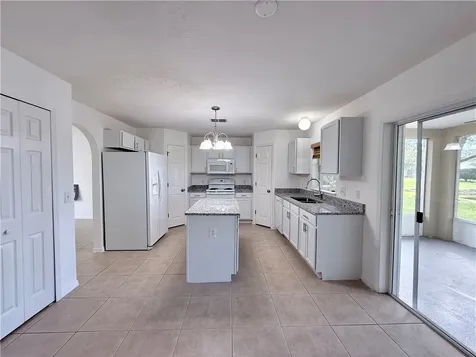 2538 12th Square SW Vero Beach FL 32968