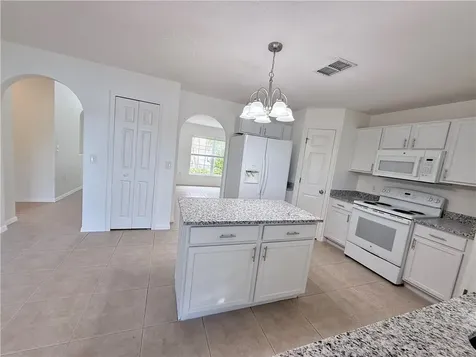 2538 12th Square SW Vero Beach FL 32968