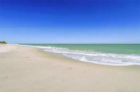1821 Mooringline Drive Vero Beach FL 32963