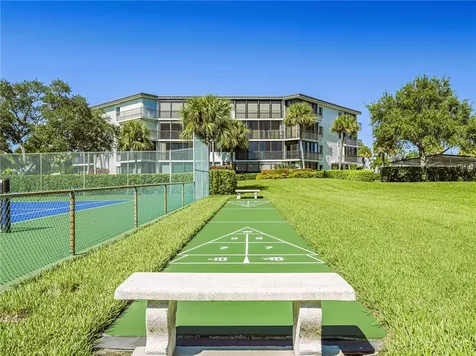1821 Mooringline Drive Vero Beach FL 32963