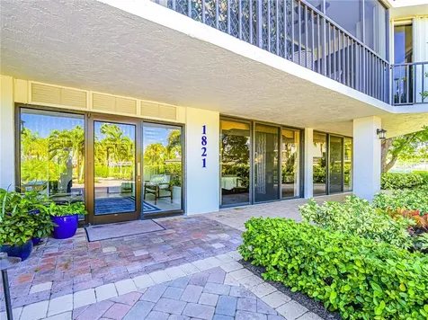 1821 Mooringline Drive Vero Beach FL 32963