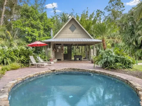 6780 69th Street Vero Beach FL 32967