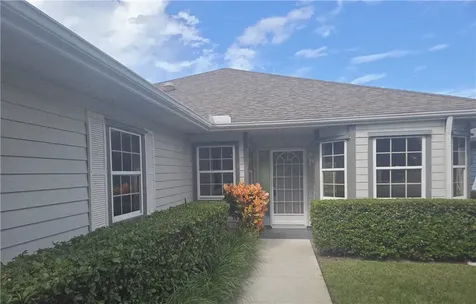 260 Garden Grove Parkway Vero Beach FL 32962
