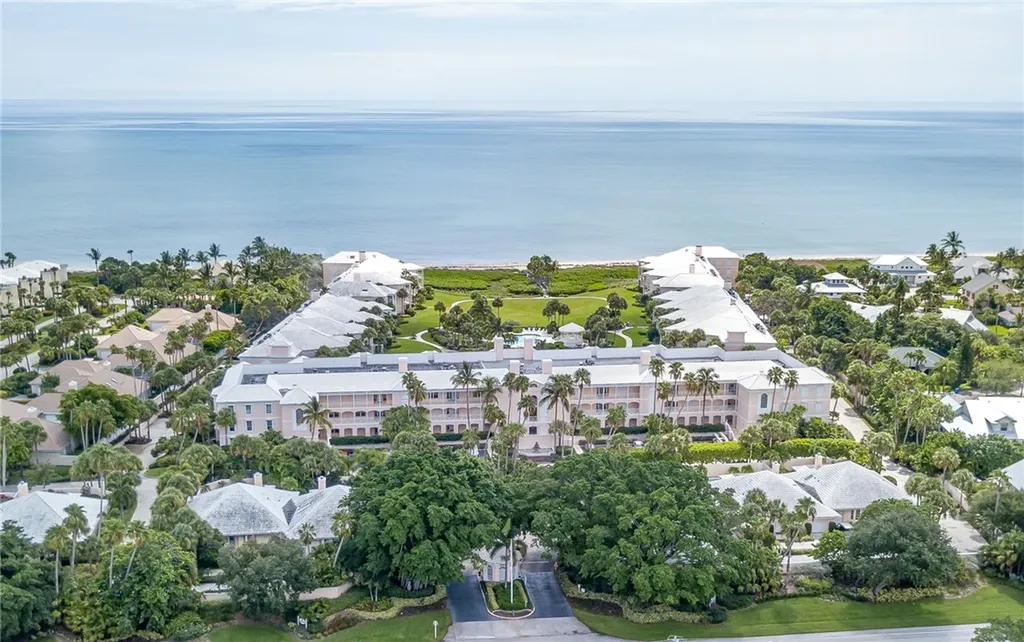 1250 W Southwinds Boulevard Vero Beach FL 32963