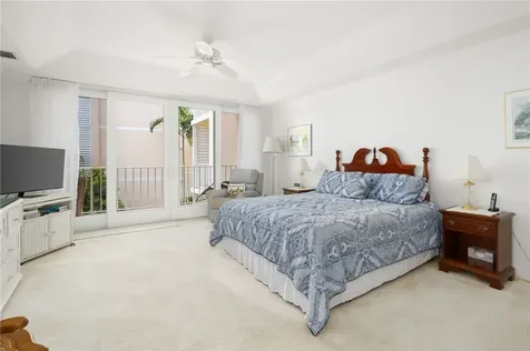 1250 W Southwinds Boulevard Vero Beach FL 32963