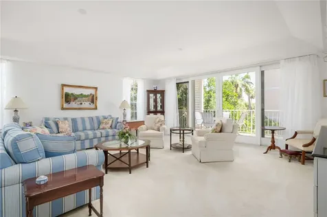 1250 W Southwinds Boulevard Vero Beach FL 32963