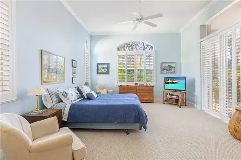 1389 W Island Club Square Vero Beach FL 32963